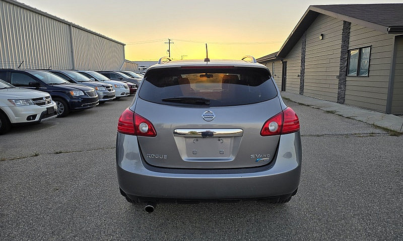 2011 Nissan Rogue Sv...