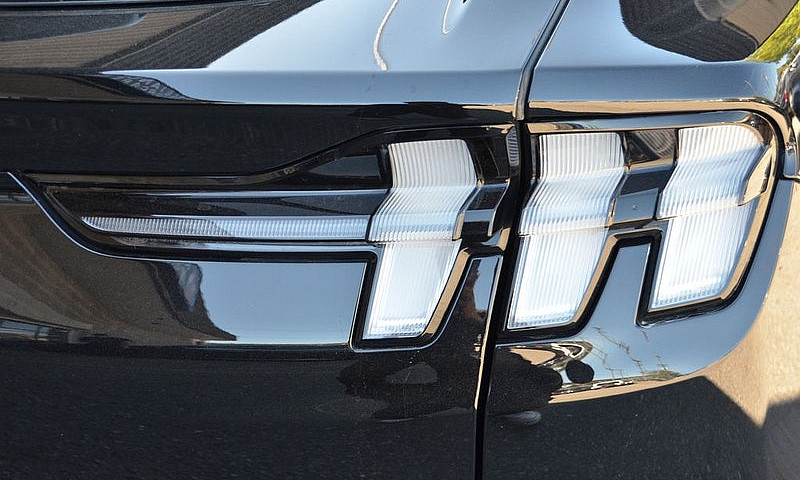 2023 Ford Mustang Ma...