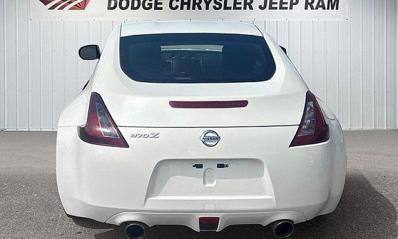 2017 Nissan 370Z...