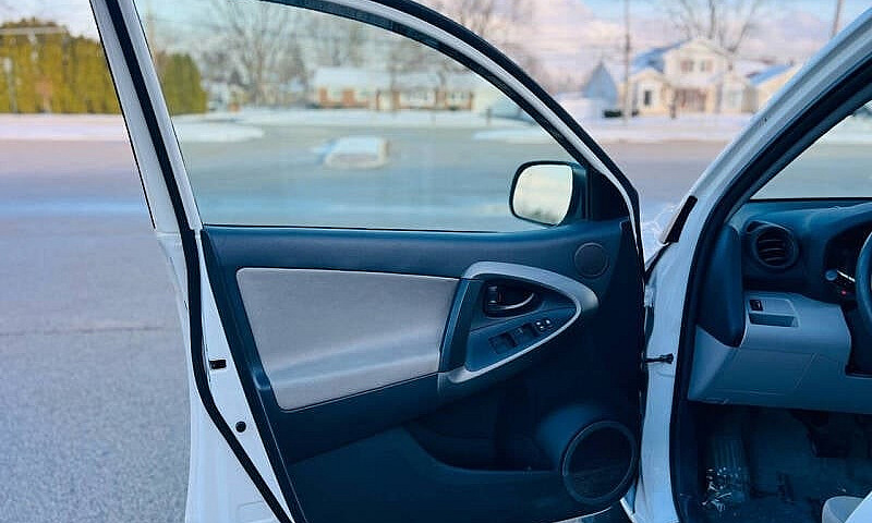 2010 Toyota Rav 4 Su...