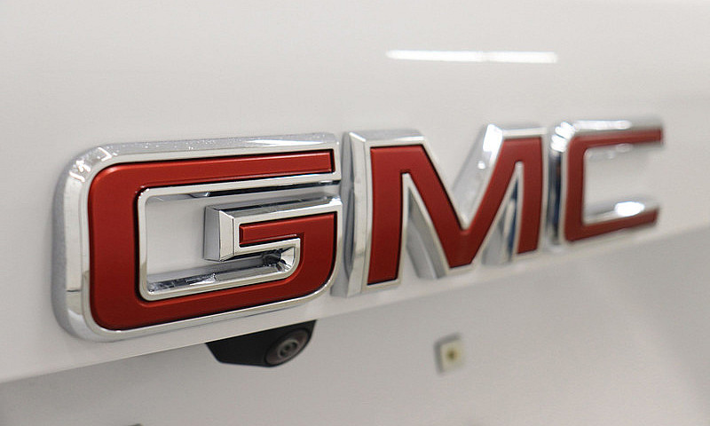 2025 Gmc Terrain Ele...