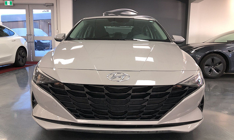 2021 Hyundai Elantra...