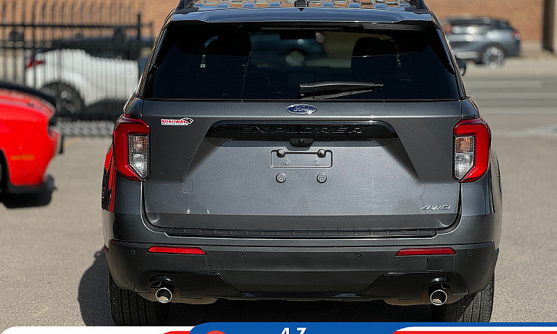 2023 Ford Explorer S...