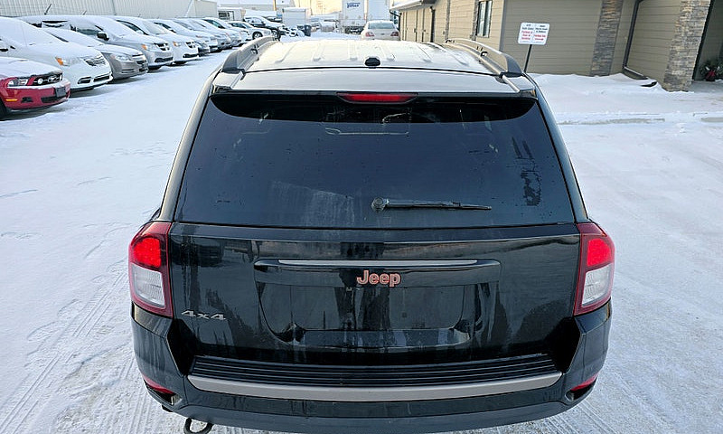 2016 Jeep Compass 75...