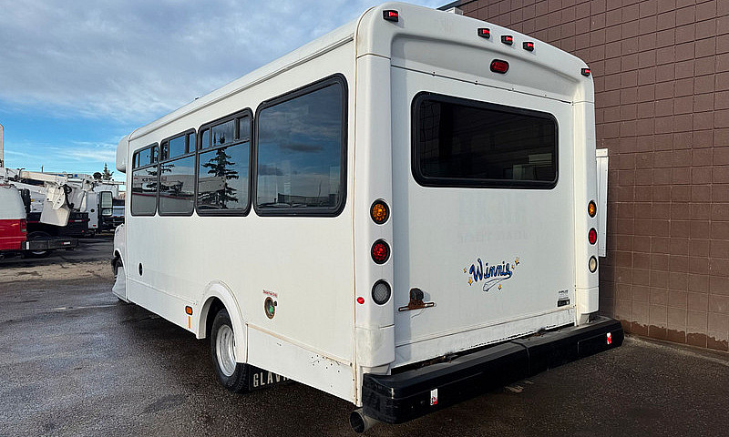 2011 Gmc Savana 4500...