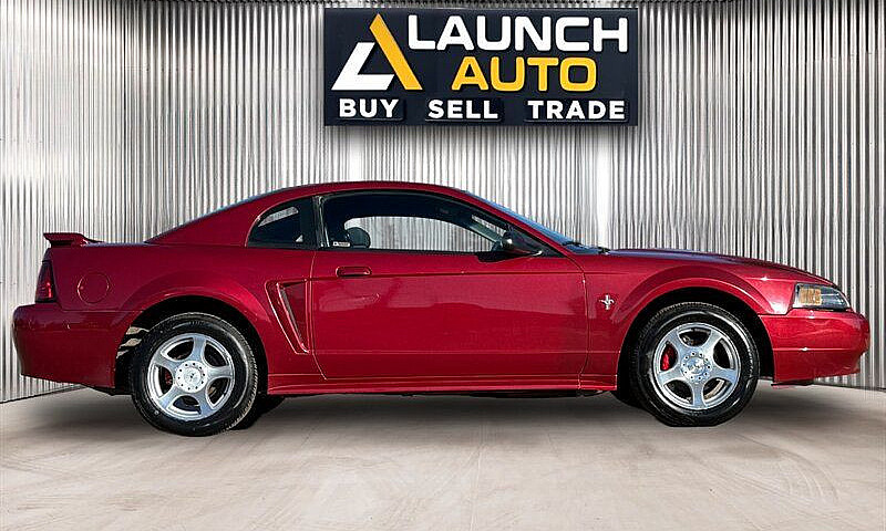 2003 Ford Mustang...