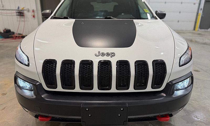 2018 Jeep Cherokee T...