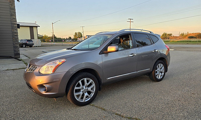 2011 Nissan Rogue Sv...