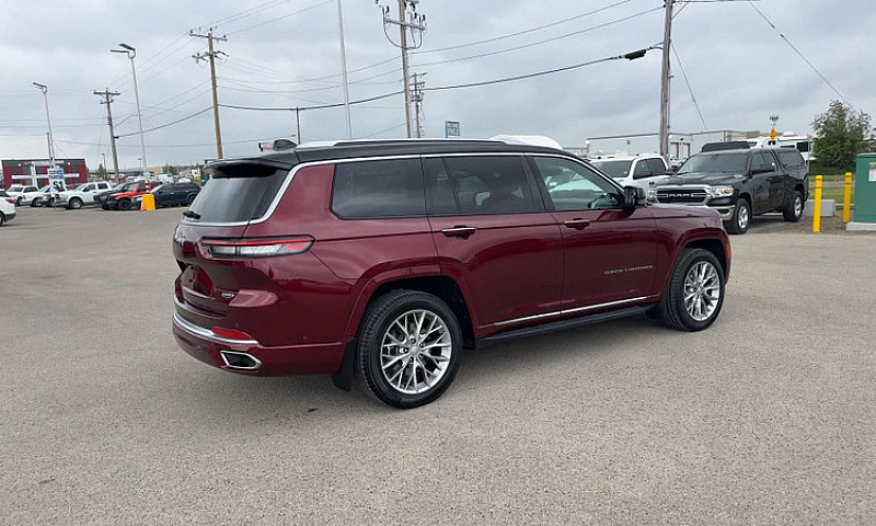 2022 Jeep Grand Cher...