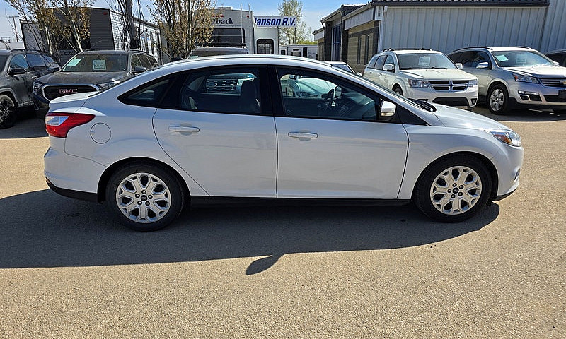 2014 Ford Focus Se *...
