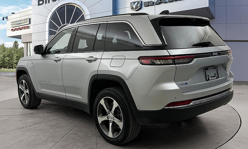 2022 Jeep Grand Cher...