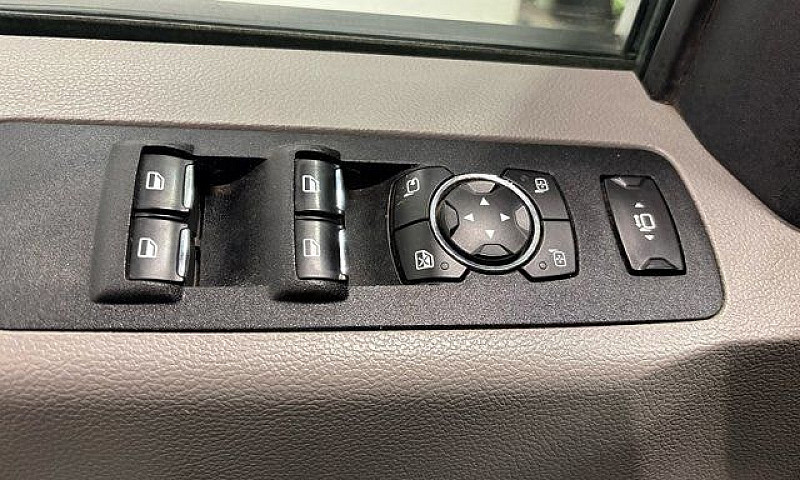 2017 Ford Super Duty...