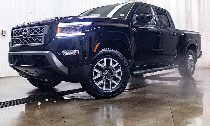 2023 Nissan Frontier...