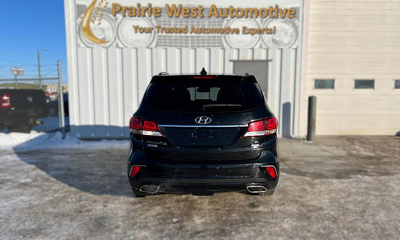 2017 Hyundai Santa F...