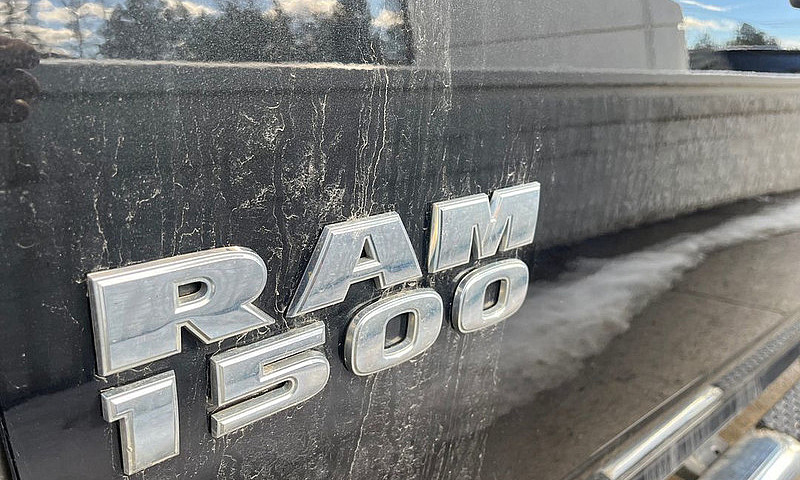 2017 Ram 1500 St 4X4...