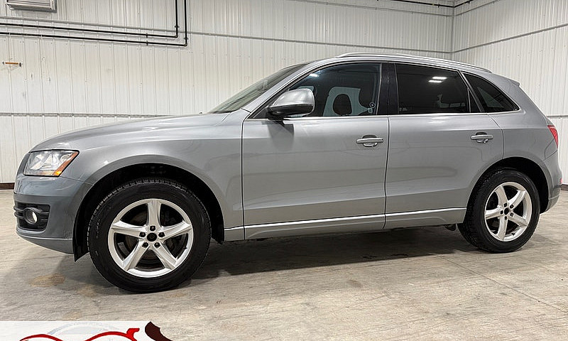 2011 Audi Q5 Premium...