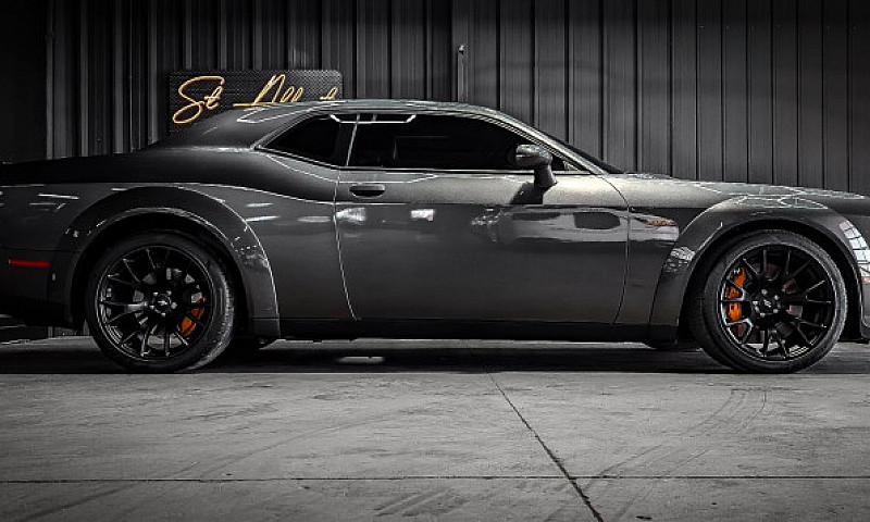 2022 Dodge Challenge...