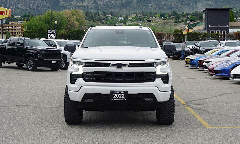 2022 Chevrolet Silve...