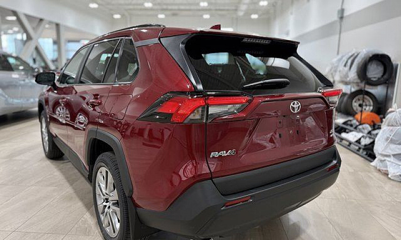 2025 Toyota Rav4 Xle...