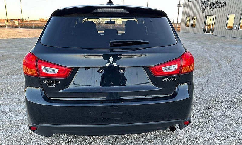 2017 Mitsubishi Rvr ...