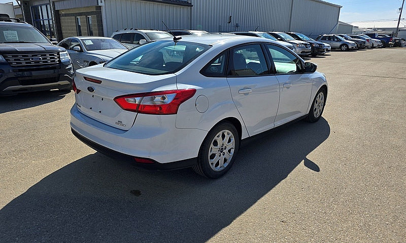 2014 Ford Focus Se *...