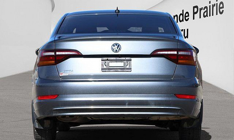 2019 Volkswagen Jett...