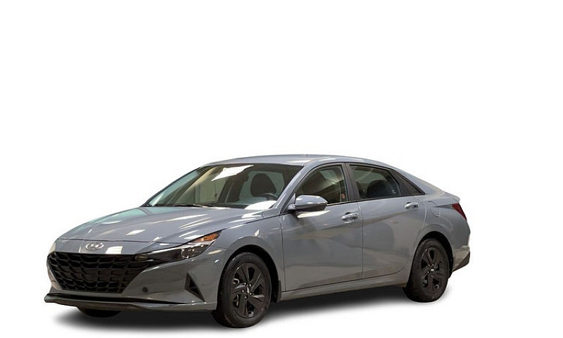 2022 Hyundai Elantra...