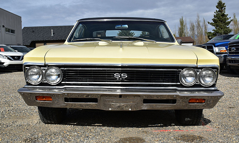 1966 Chevrolet Cheve...