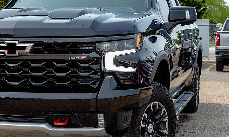 2023 Chevrolet Silve...