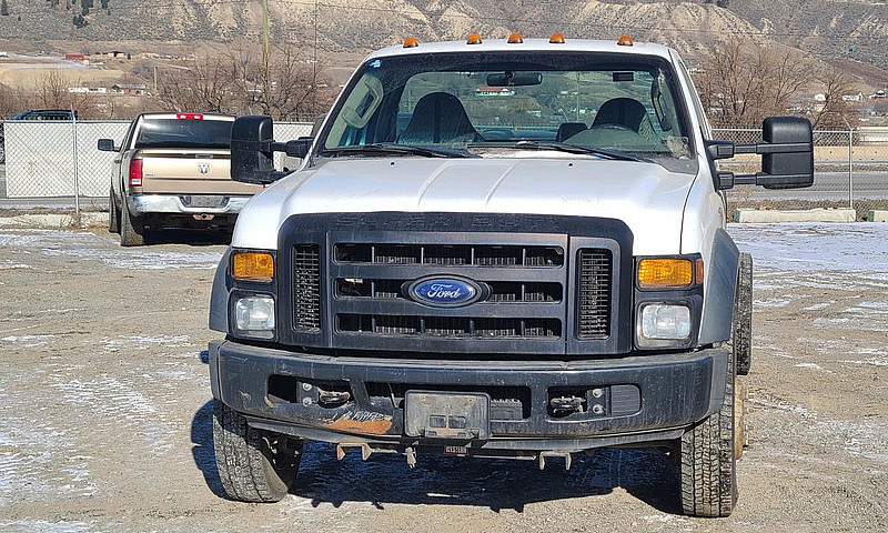 2008 Ford F550...