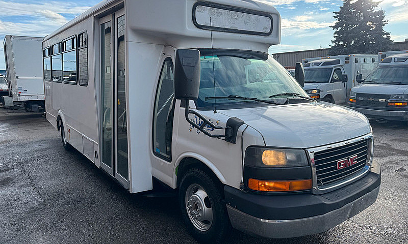 2011 Gmc Savana 4500...