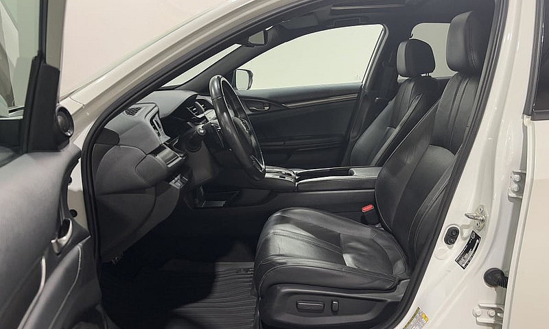 2019 Honda Civic Hat...