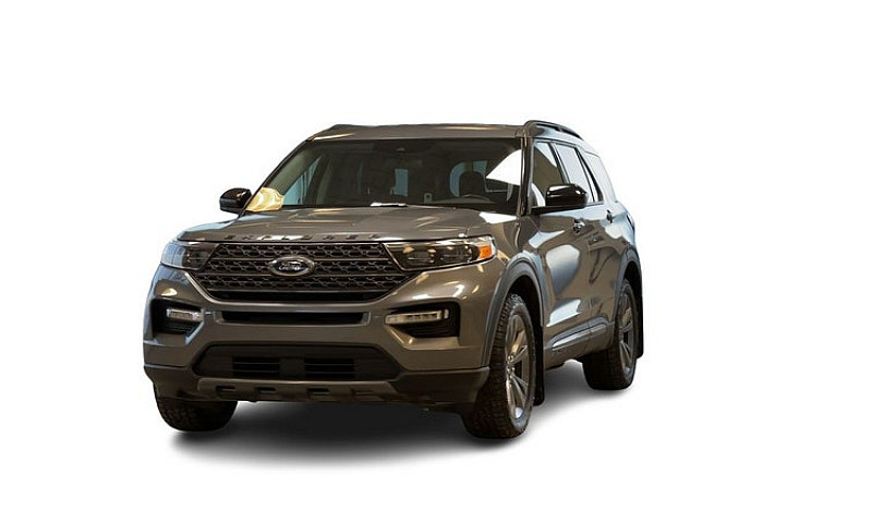 2022 Ford Explorer X...