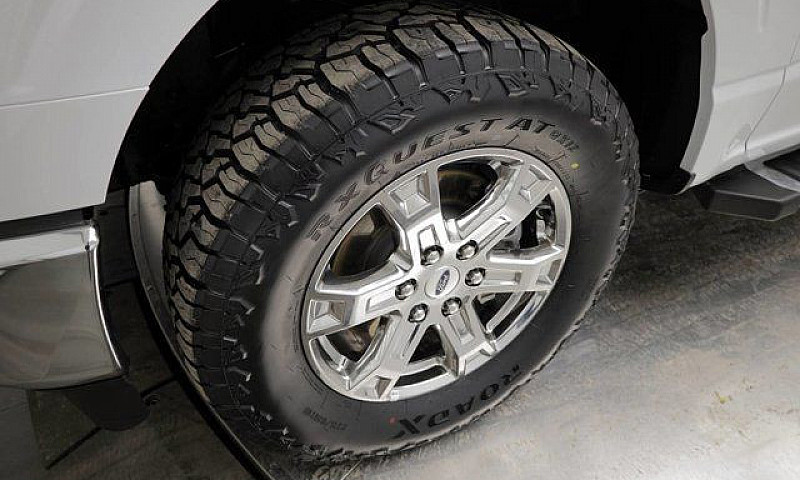 2023 Ford F-150 Lari...