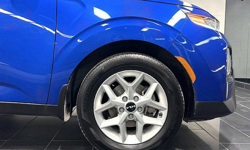 2022 Kia Soul Ex - N...