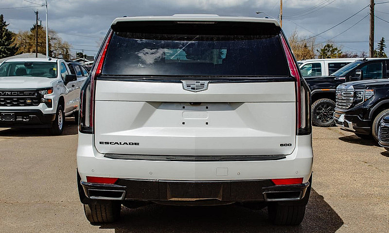 2022 Cadillac Escala...