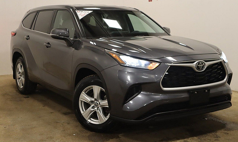 2023 Toyota Highland...
