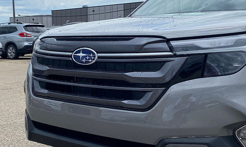 2025 Subaru Forester...