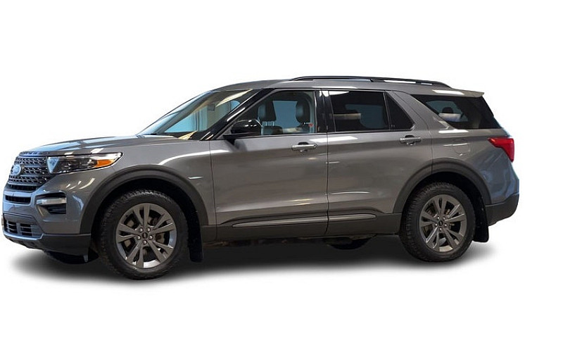 2022 Ford Explorer X...