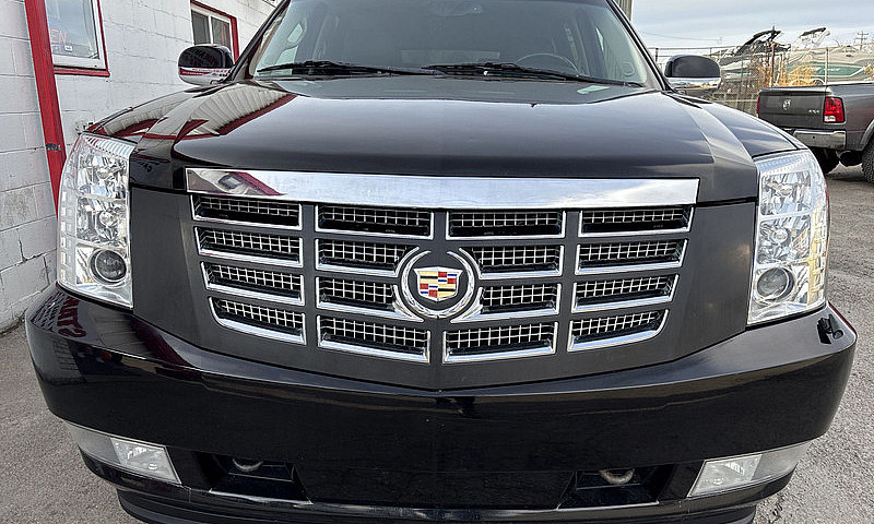 2013 Cadillac Escala...