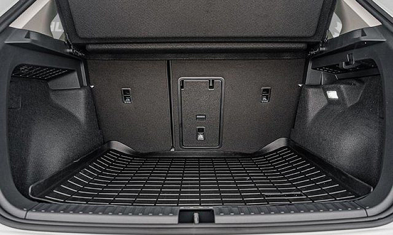 2025 Volkswagen Taos...