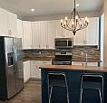 3 Bedroom Apartment Walking Distance To Queens