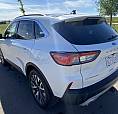 2020 Ford Escape Titanium Awd Like New