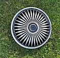 Cap De Roues 16’´  Neufs , Jamais Installé Car Voiture Vendue 