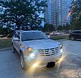 2011 Cadillac Escalade Esv 