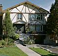 Hampstead Huge,Sunny,Renovated Upper Duplex Enorme,Renové $2695