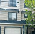 Bright & Well-maintained Entire Townhouse For Rent In Evergreen
