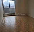 Condo 3 Et 1/2 A Louer