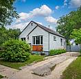 Superb Opportunity In East Kildonan: 2 Bed/1 Bath On Large Lot.