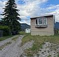 Newly Renovated Mobile Home In Windermere, Bc!